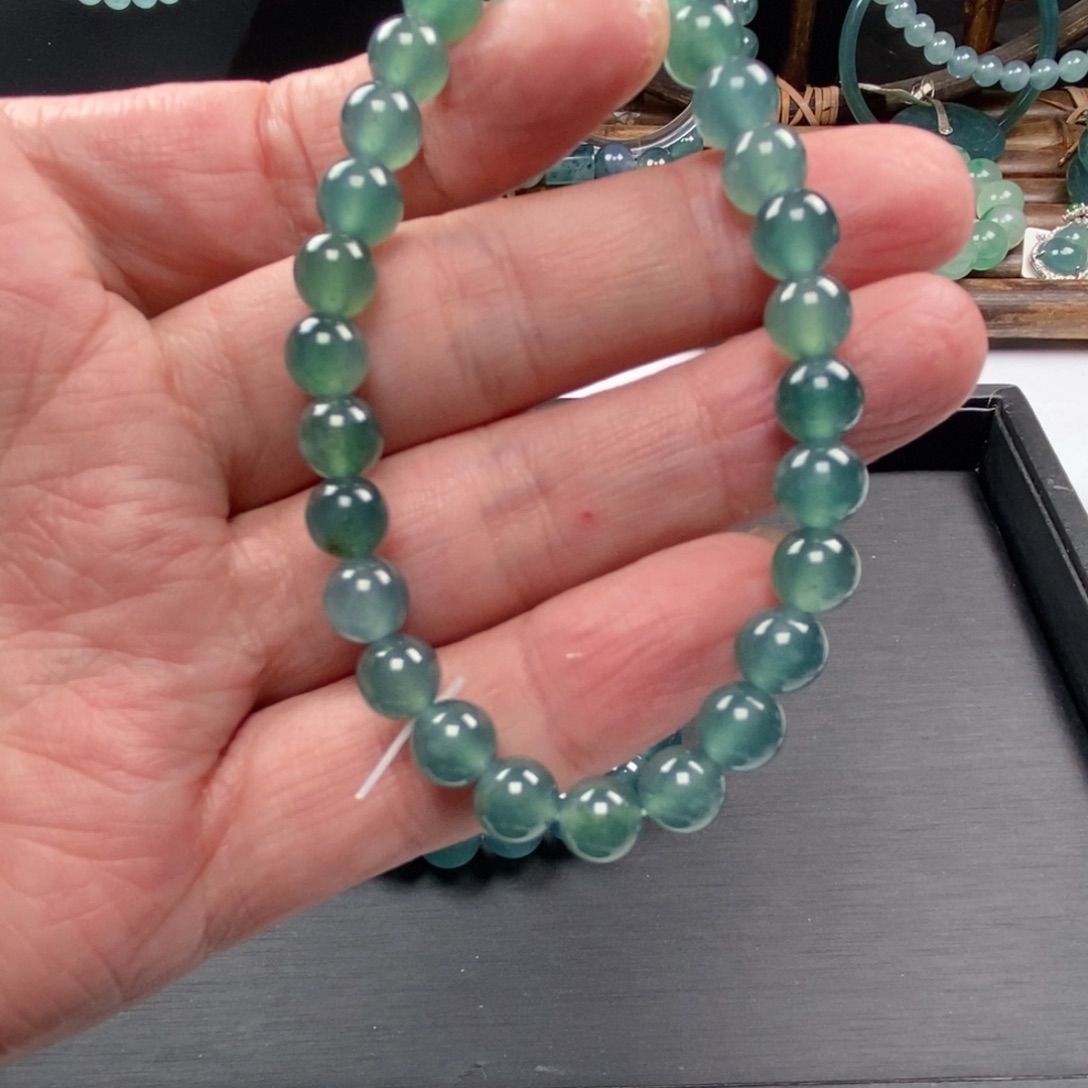 翡翠手串未镶嵌多样性发货其一