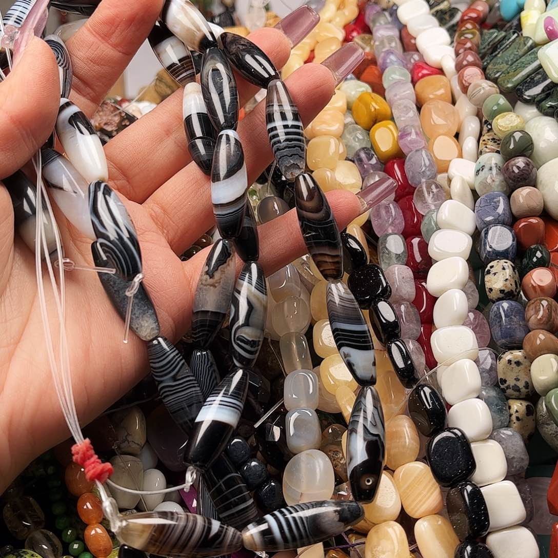 石英质玉珠宝奇石未镶嵌卡30