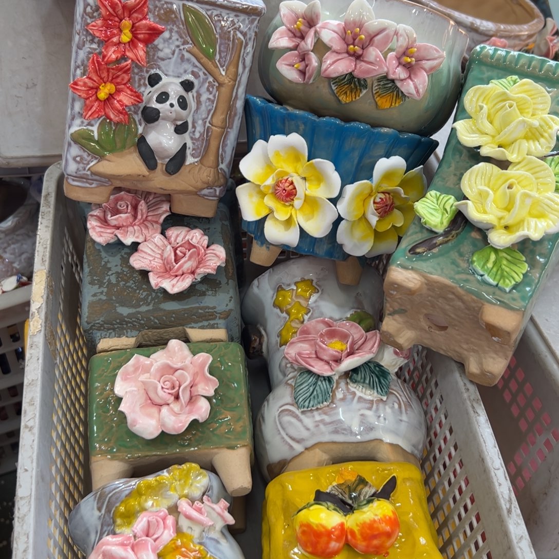 1844 花盆拍满20元发货，退款拉黑