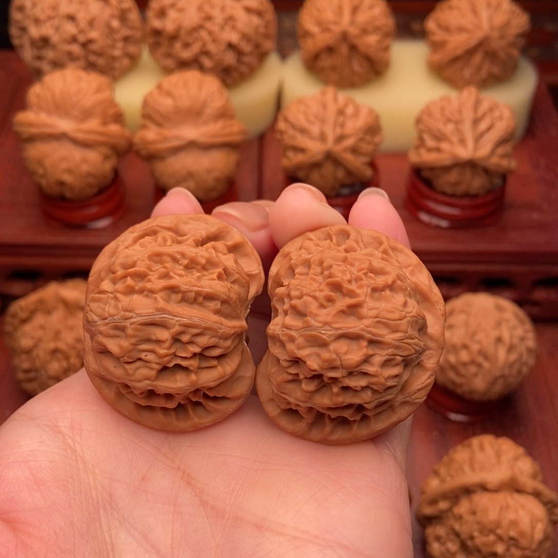 桃核把件宫灯狮子头39