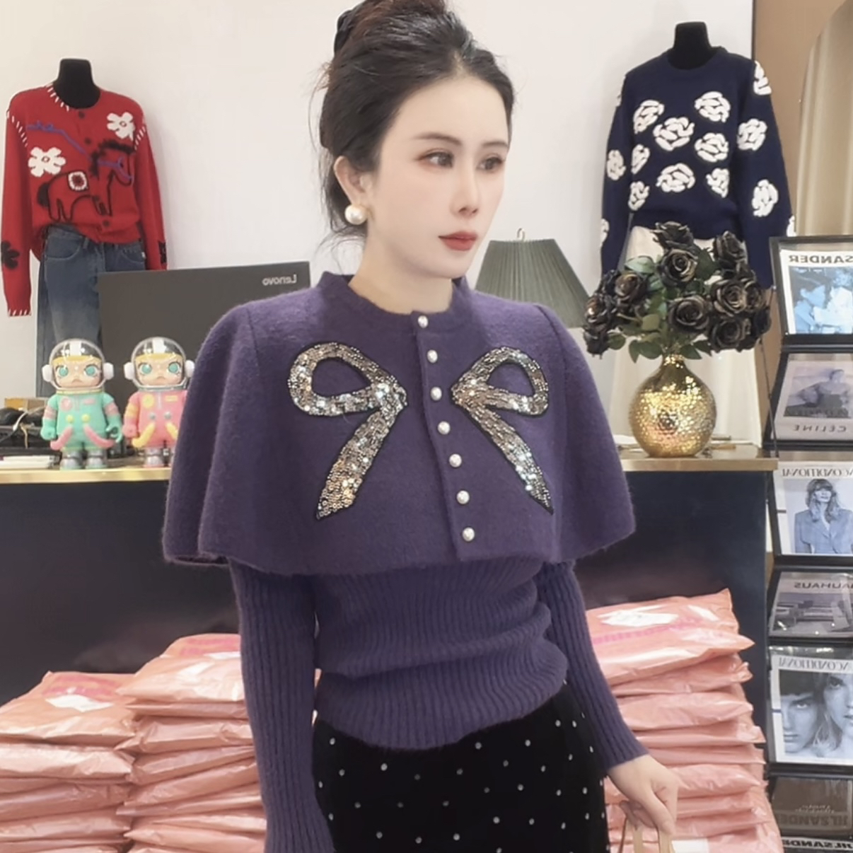 大婷子-订制重工亮片蝴蝶结斗篷披肩➕针织毛衣叠穿两件套（8-6969）