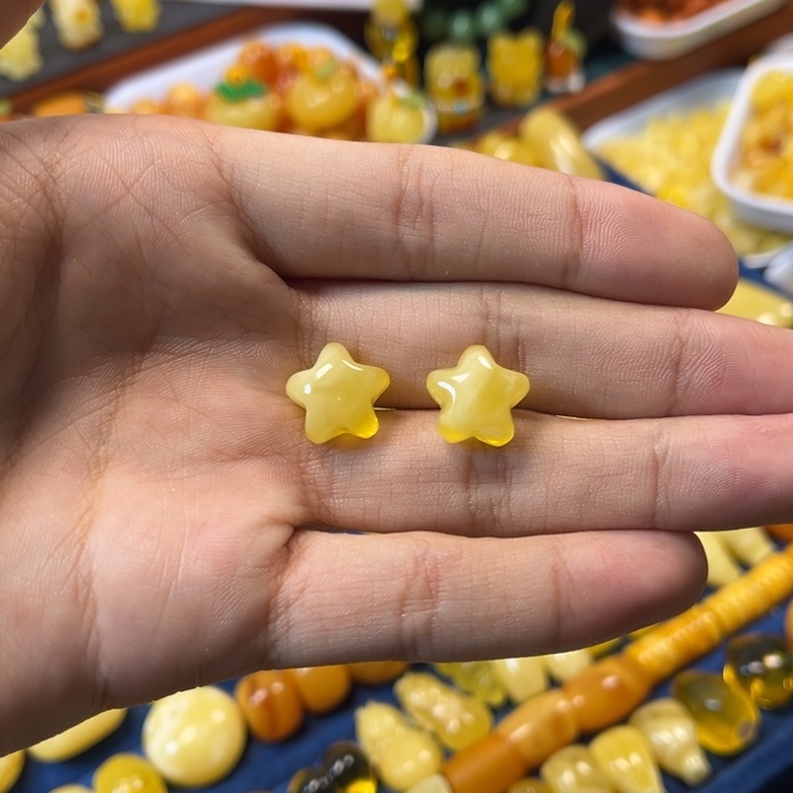 琥珀未镶嵌裸石卡13金白幸运星一对