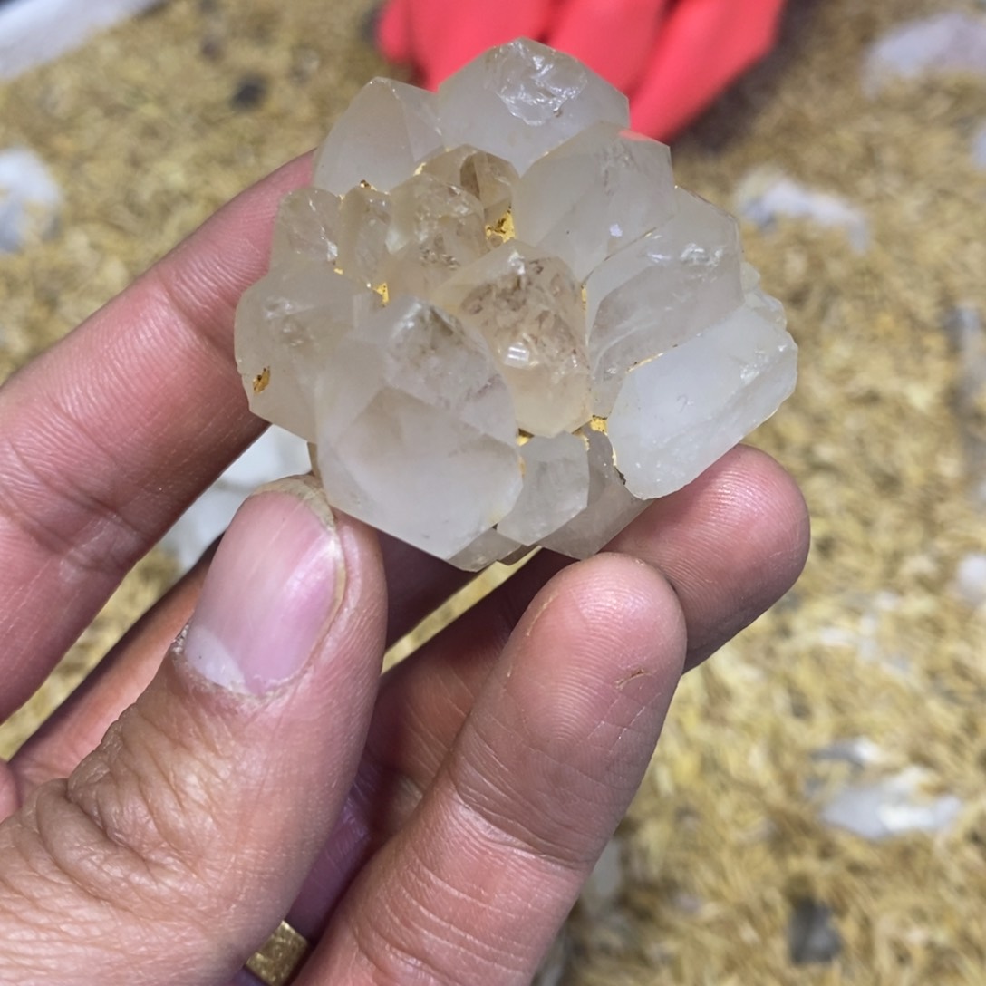 水晶原石摆件未镶嵌水晶