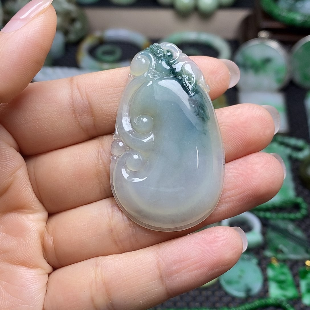 翡翠挂件未镶嵌深****店缅甸天然翡翠如意挂件