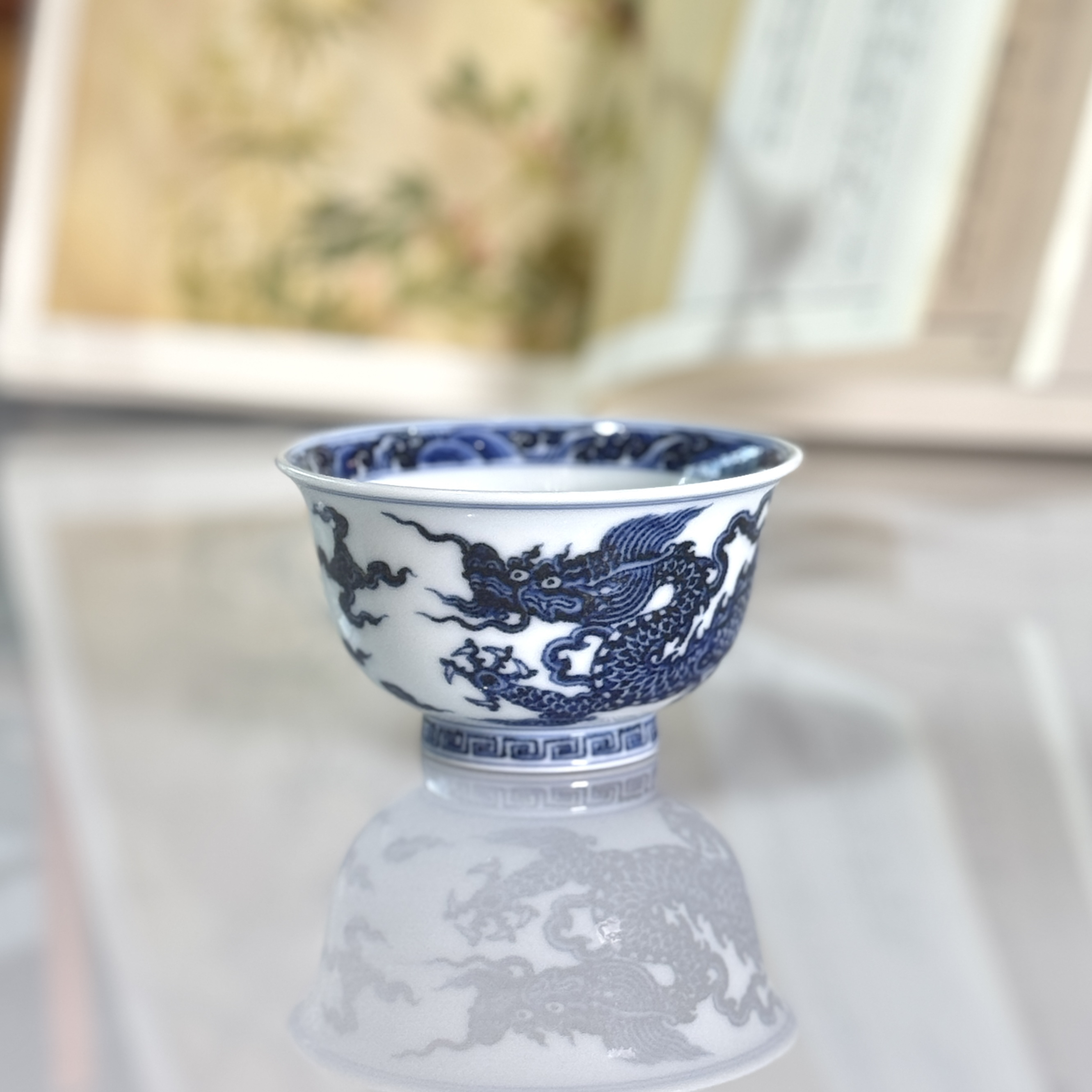 松风馆藏·仿明青花龙纹压手杯 抬头龙 手工手绘景德镇主人杯