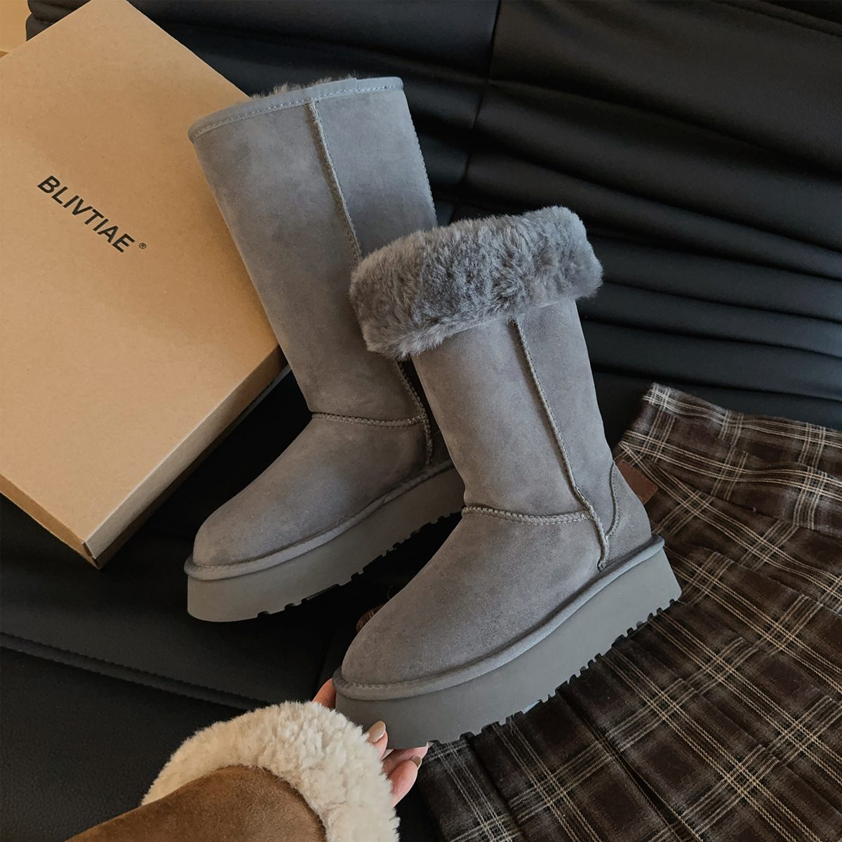 2025新款冬季高筒雪地靴女款羊皮毛一体靴子长靴真皮防滑雪地棉鞋