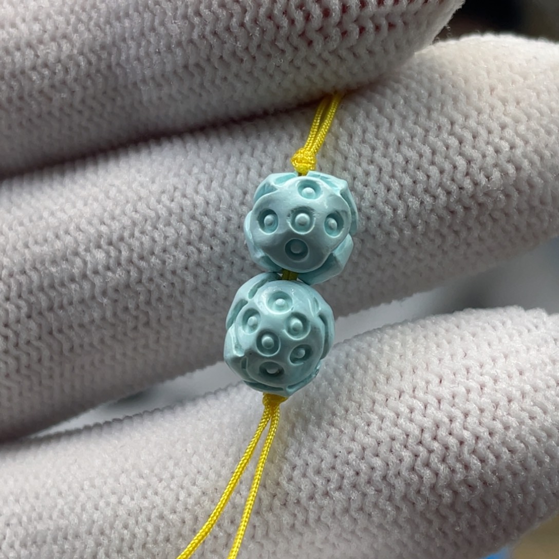 绿松石未镶嵌挂件