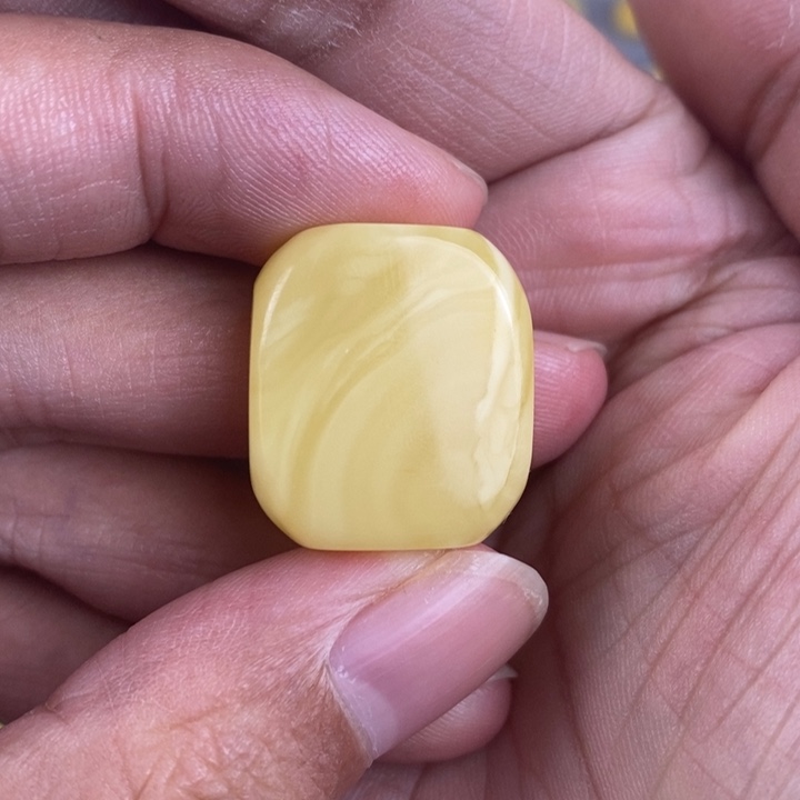 琥珀裸石未镶嵌琥珀蜜蜡