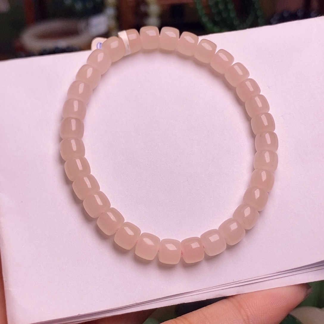 和田玉未镶嵌颈饰藕粉红粉直切手串6,5mm