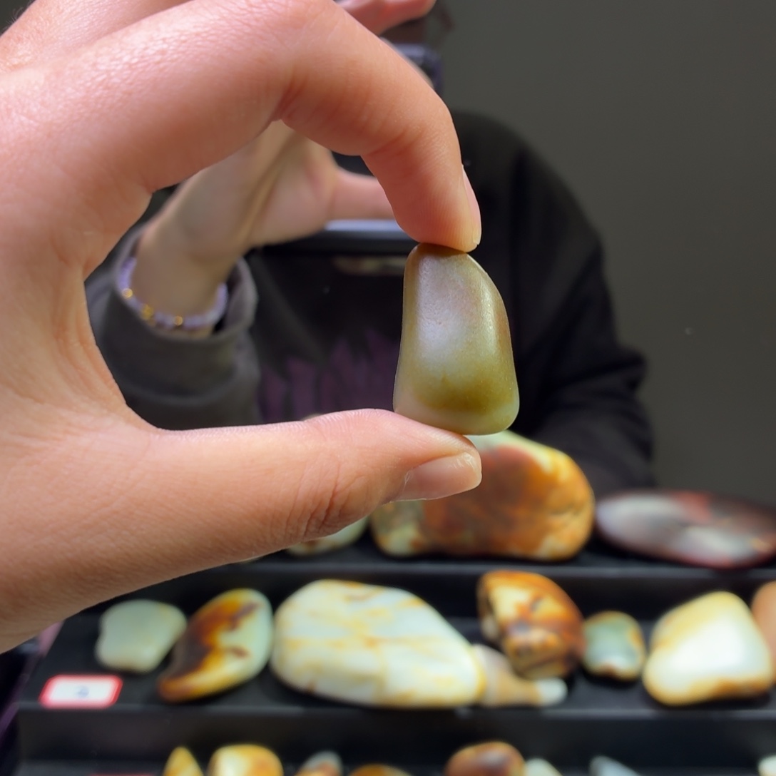 和田玉未镶嵌挂件16.8