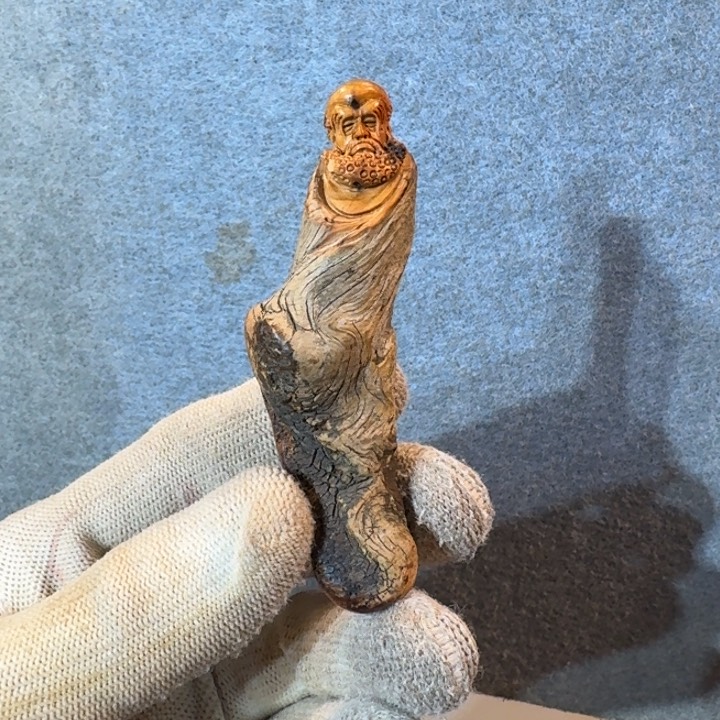 崖柏摆件手把件等