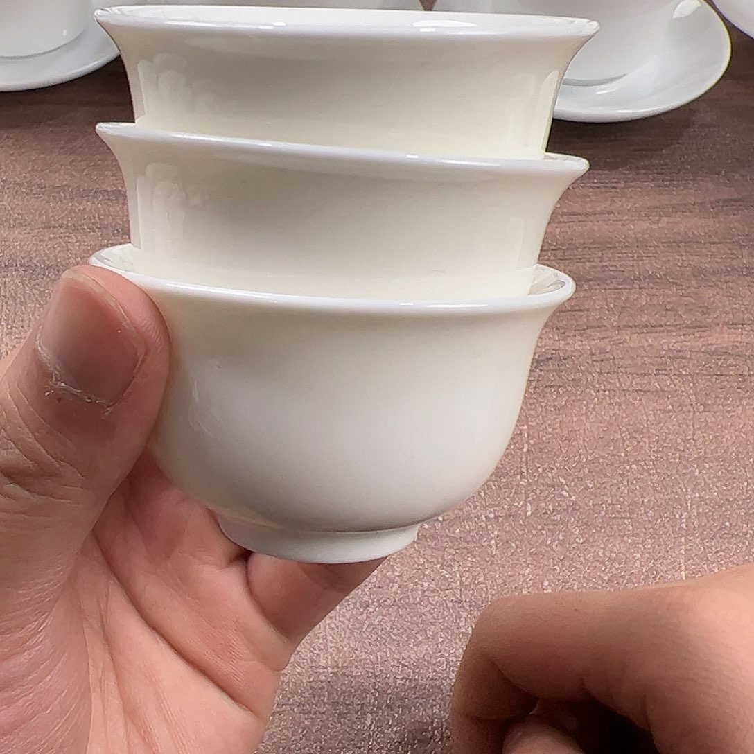 譕白德化白瓷茶具