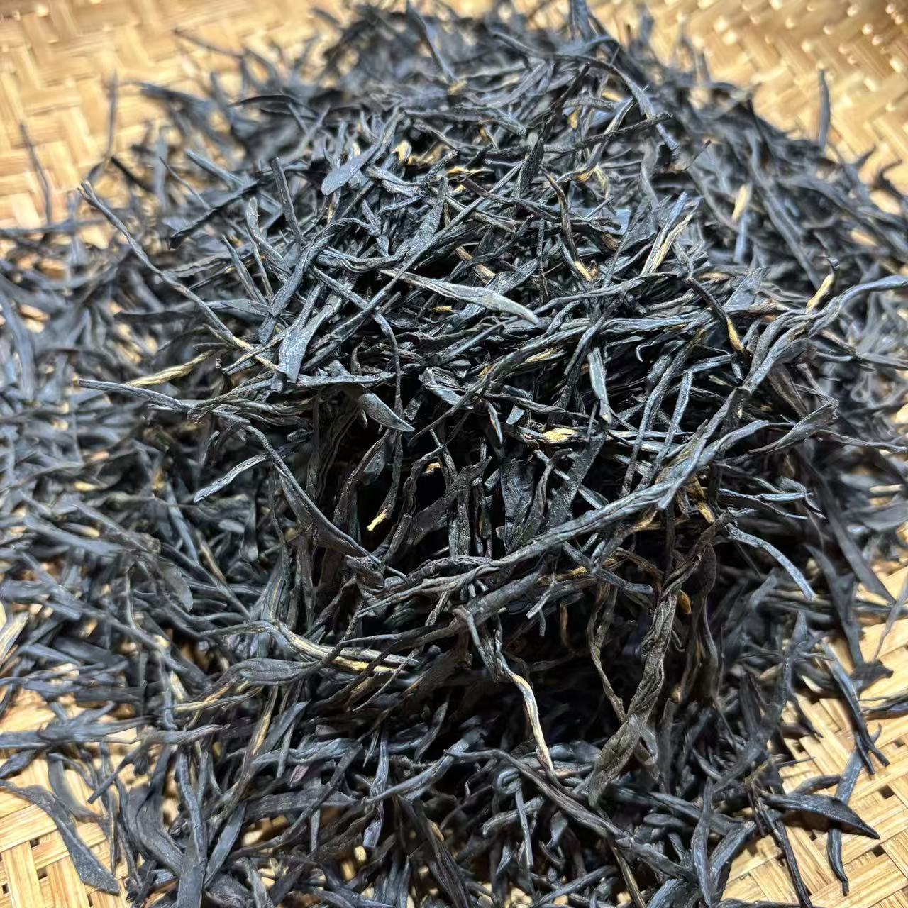 48号2025年凤庆大寺春茶中国红1号17拼配烤红散200克12-31