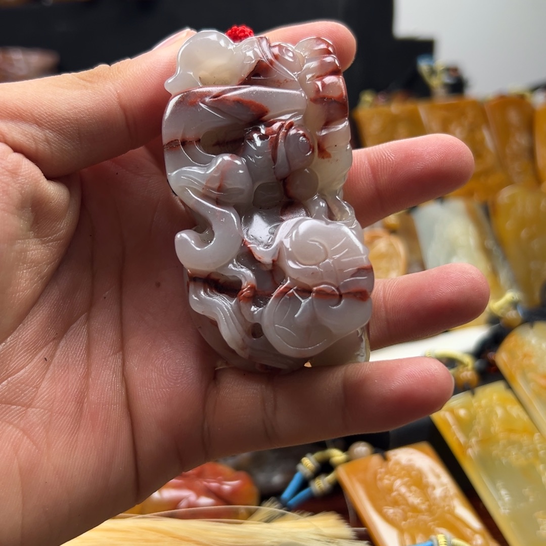 石英质玉（黄龙玉）未镶嵌多选发其一