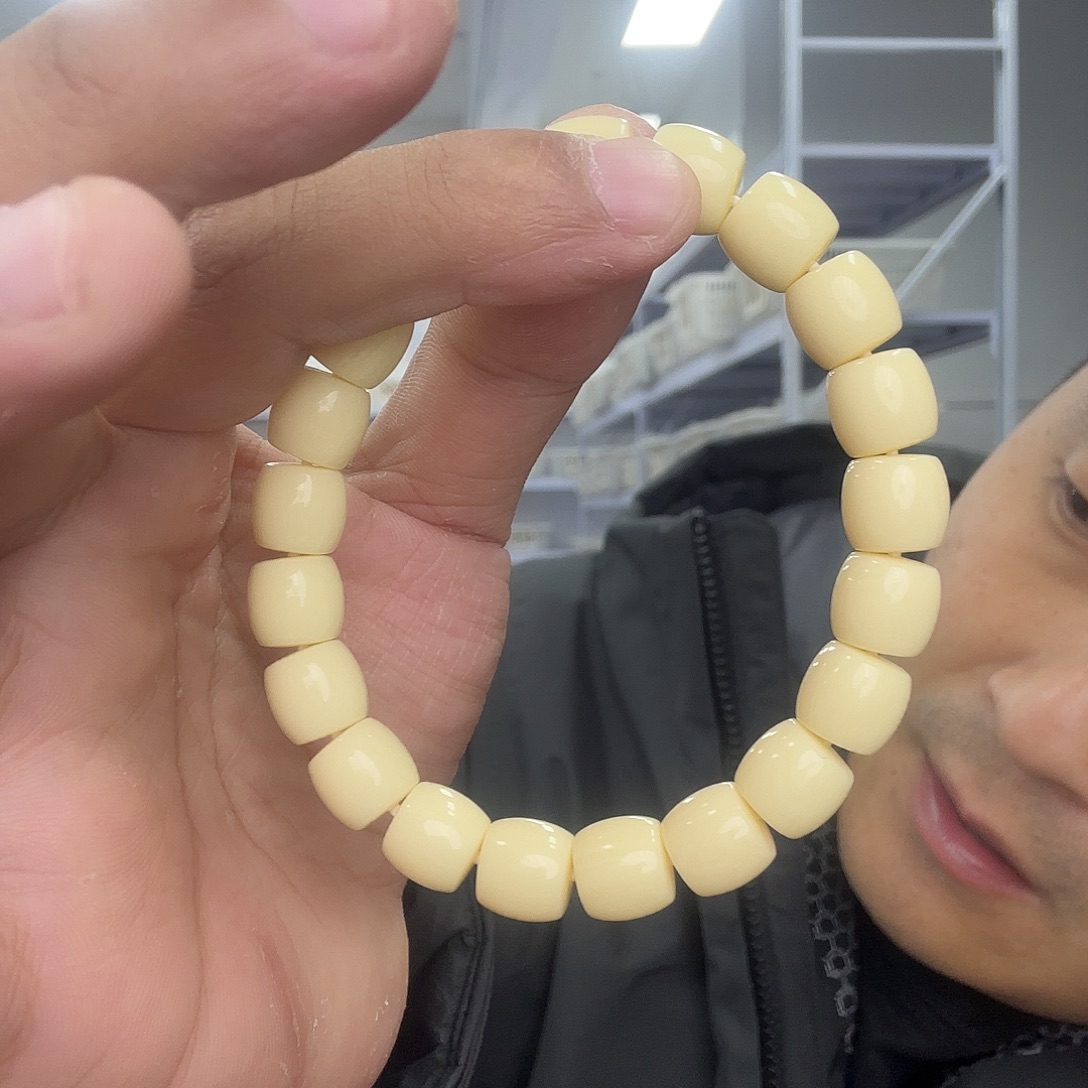 白玉菩提手串10直切润润