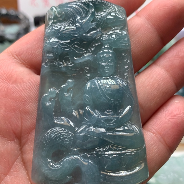 翡翠颈饰未镶嵌保真天然a货翡翠