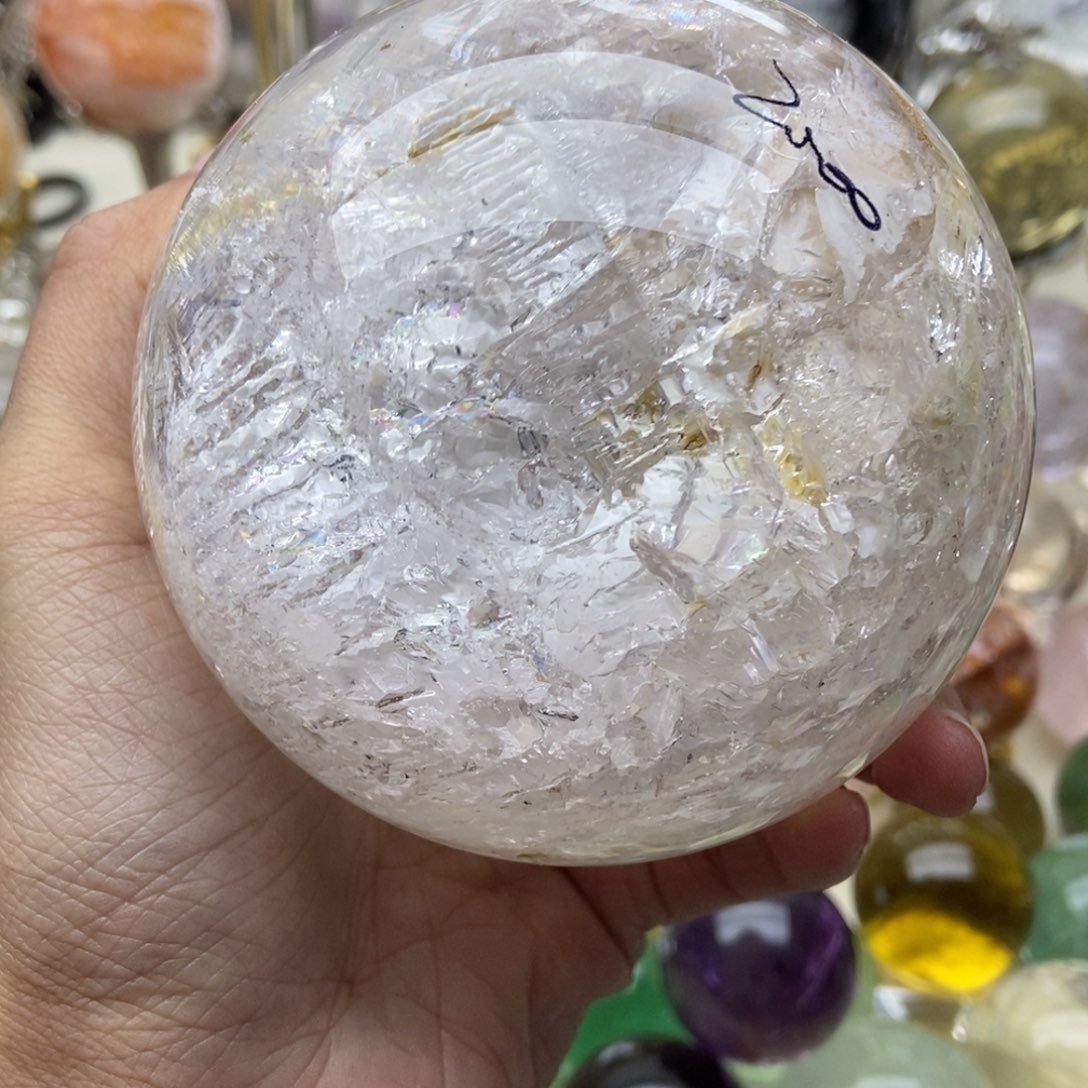 水晶摆件未镶嵌立*耶水晶