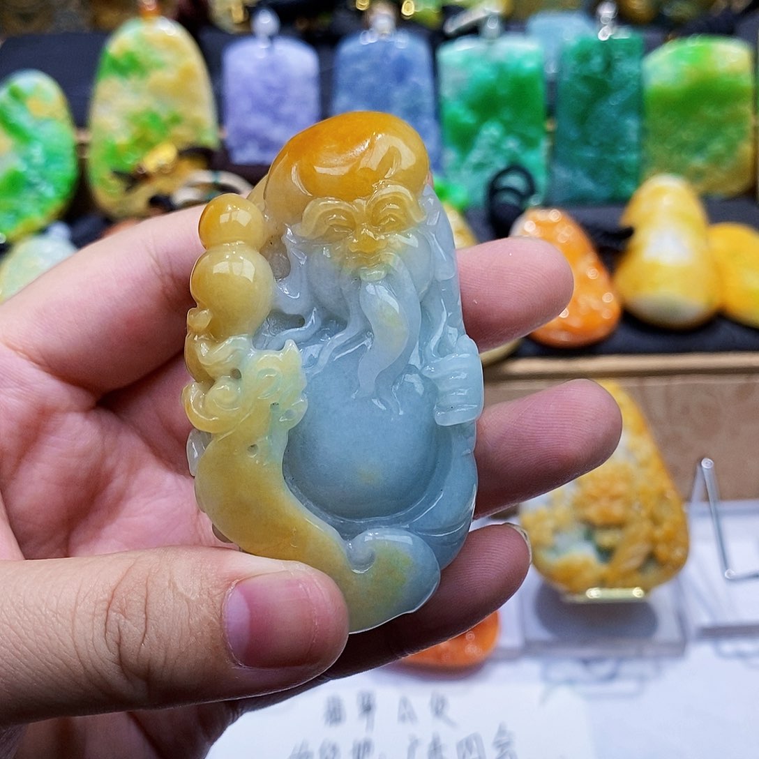 定制翡翠未镶嵌翡翠