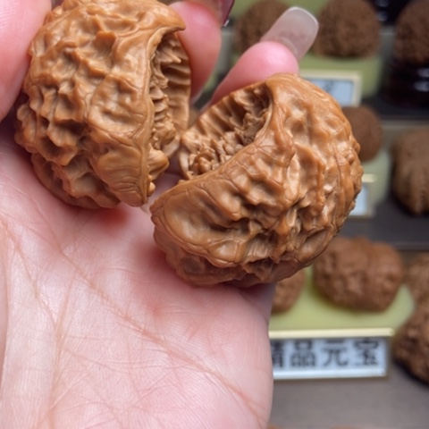 吊坠文玩核桃聚宝盆