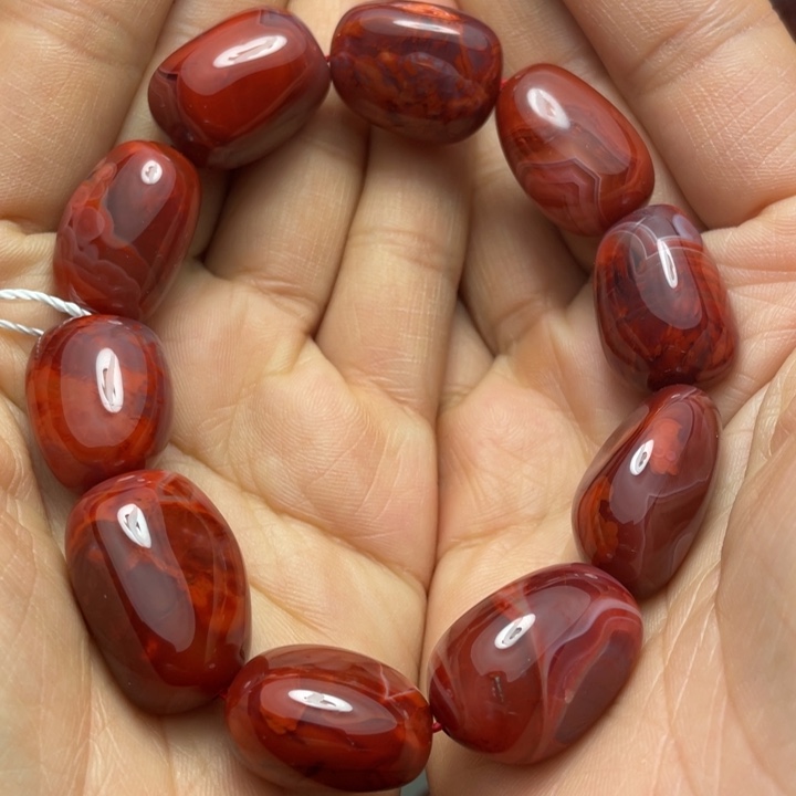 南红玛瑙手串未镶嵌