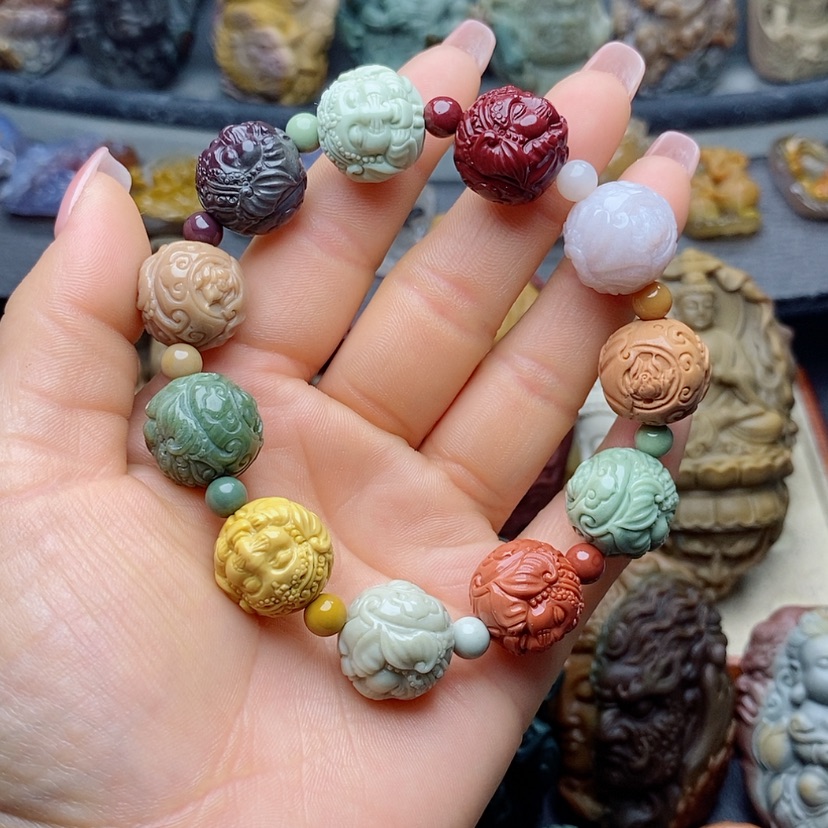 【闪购商品】定制石英质玉吊坠未镶嵌