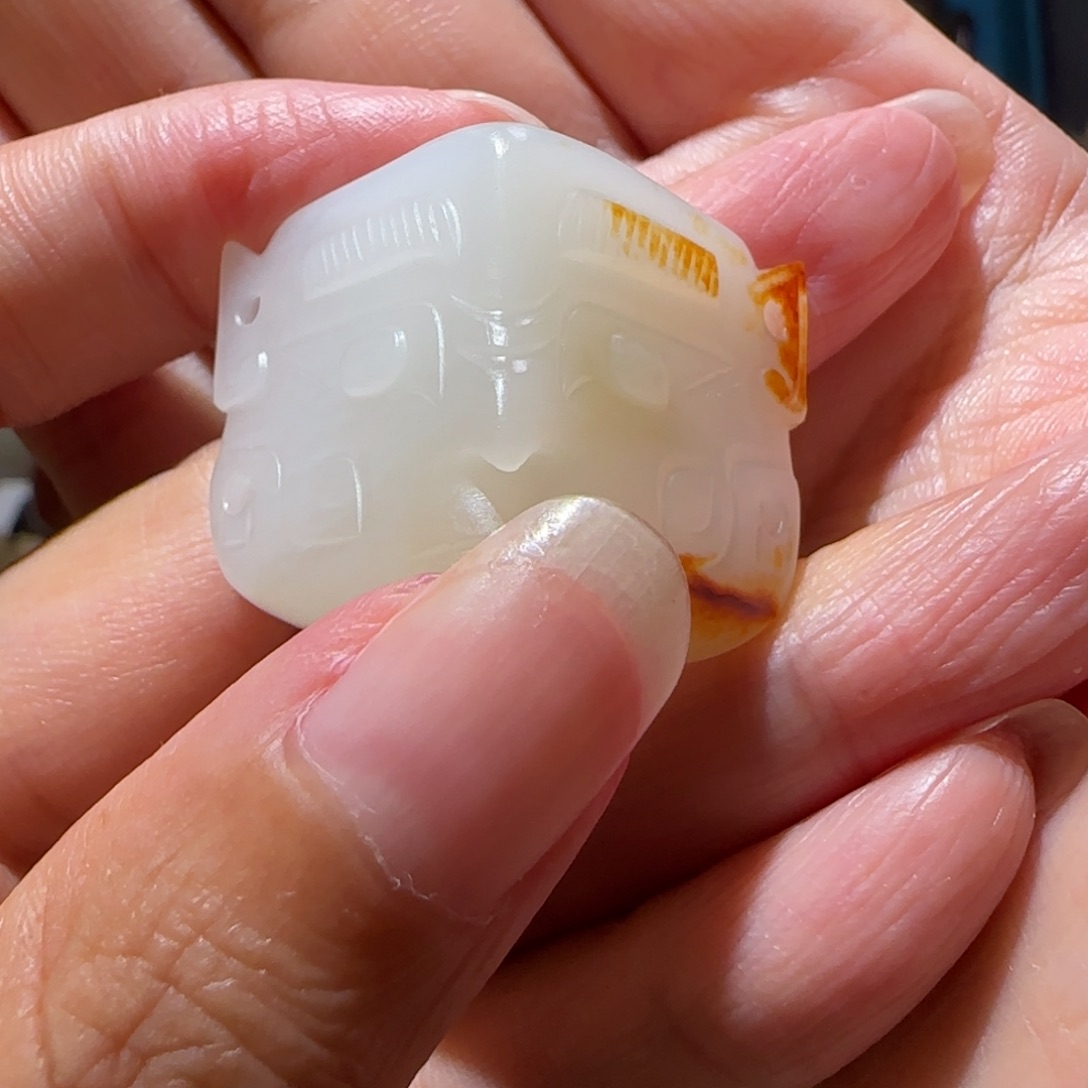 天***勤和田玉未镶嵌挂件