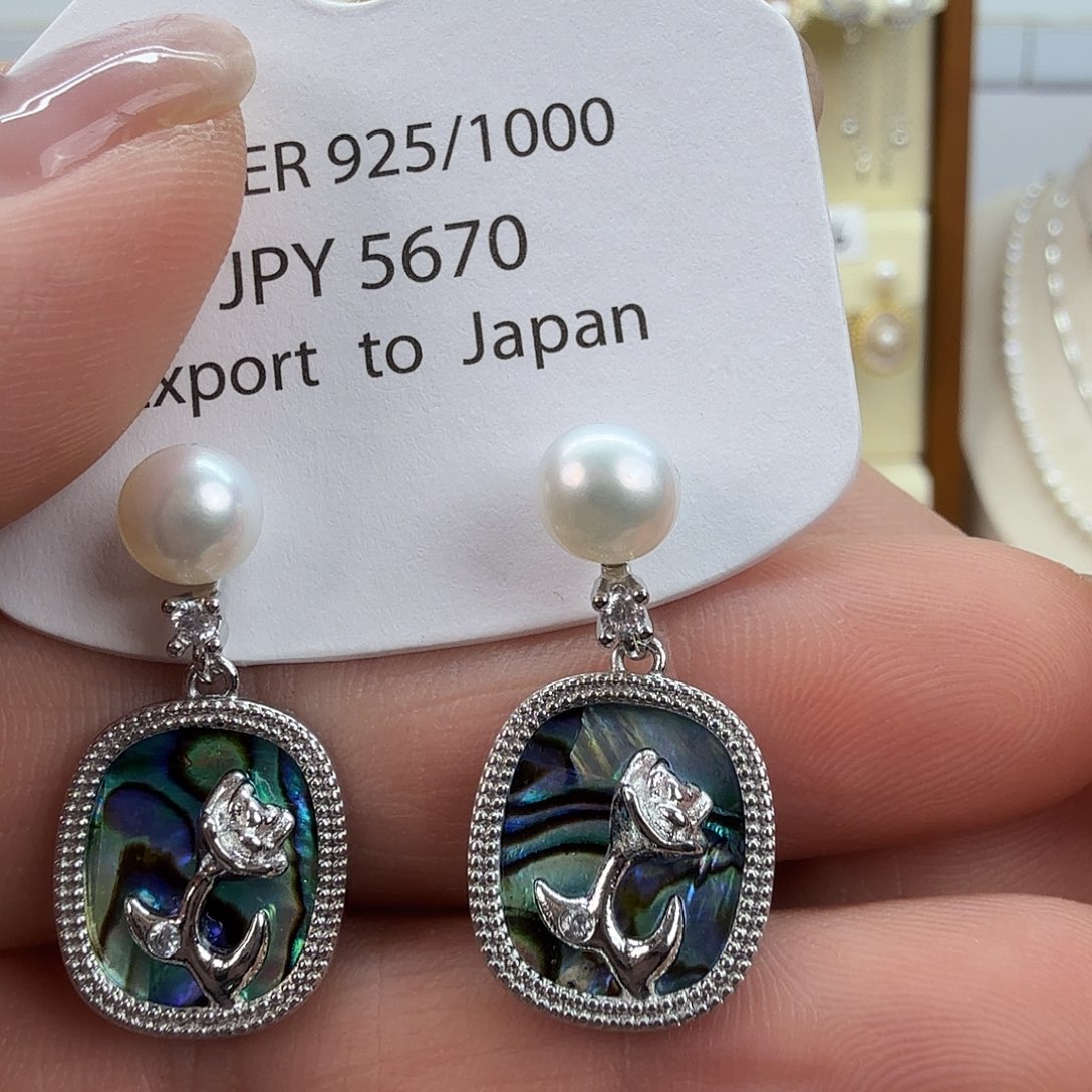 未镶嵌淡水珍珠耳饰90