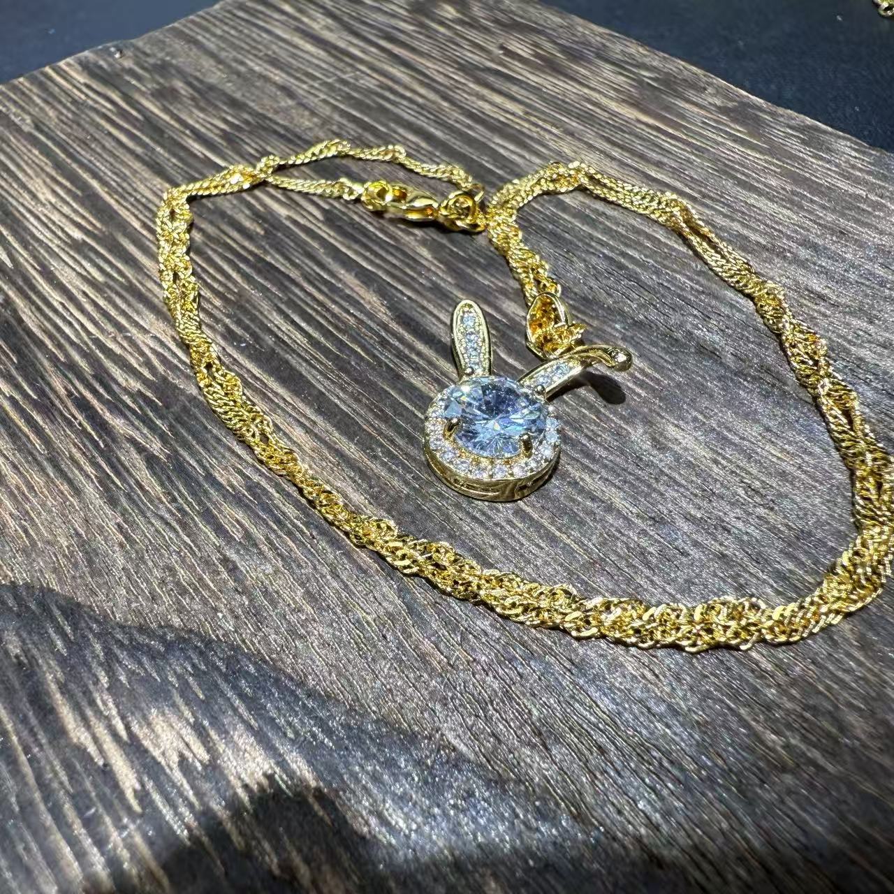 【运费险+国检证书】玉兔钻石吊坠 - 1041