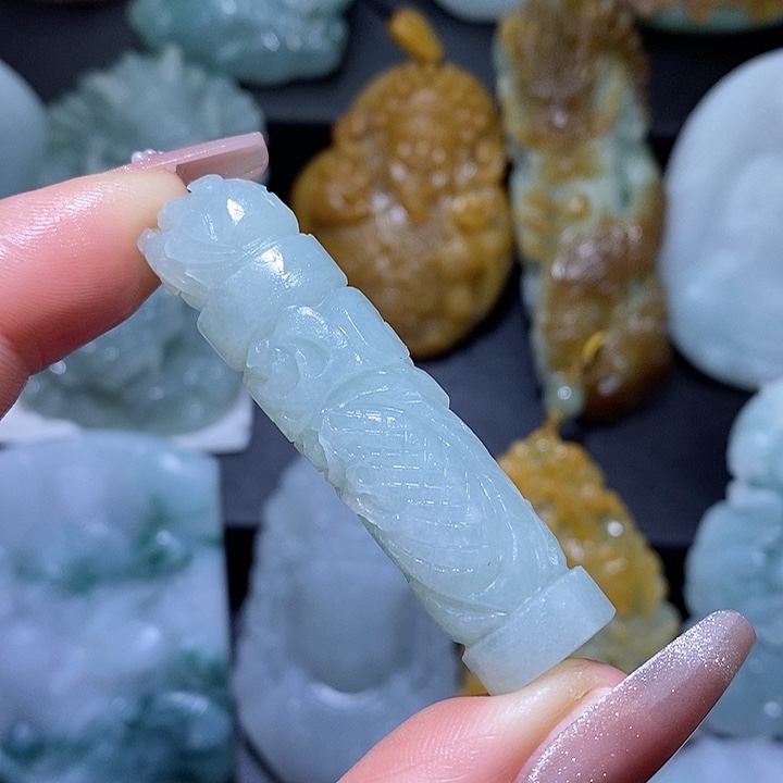 定制翡翠未镶嵌翡翠