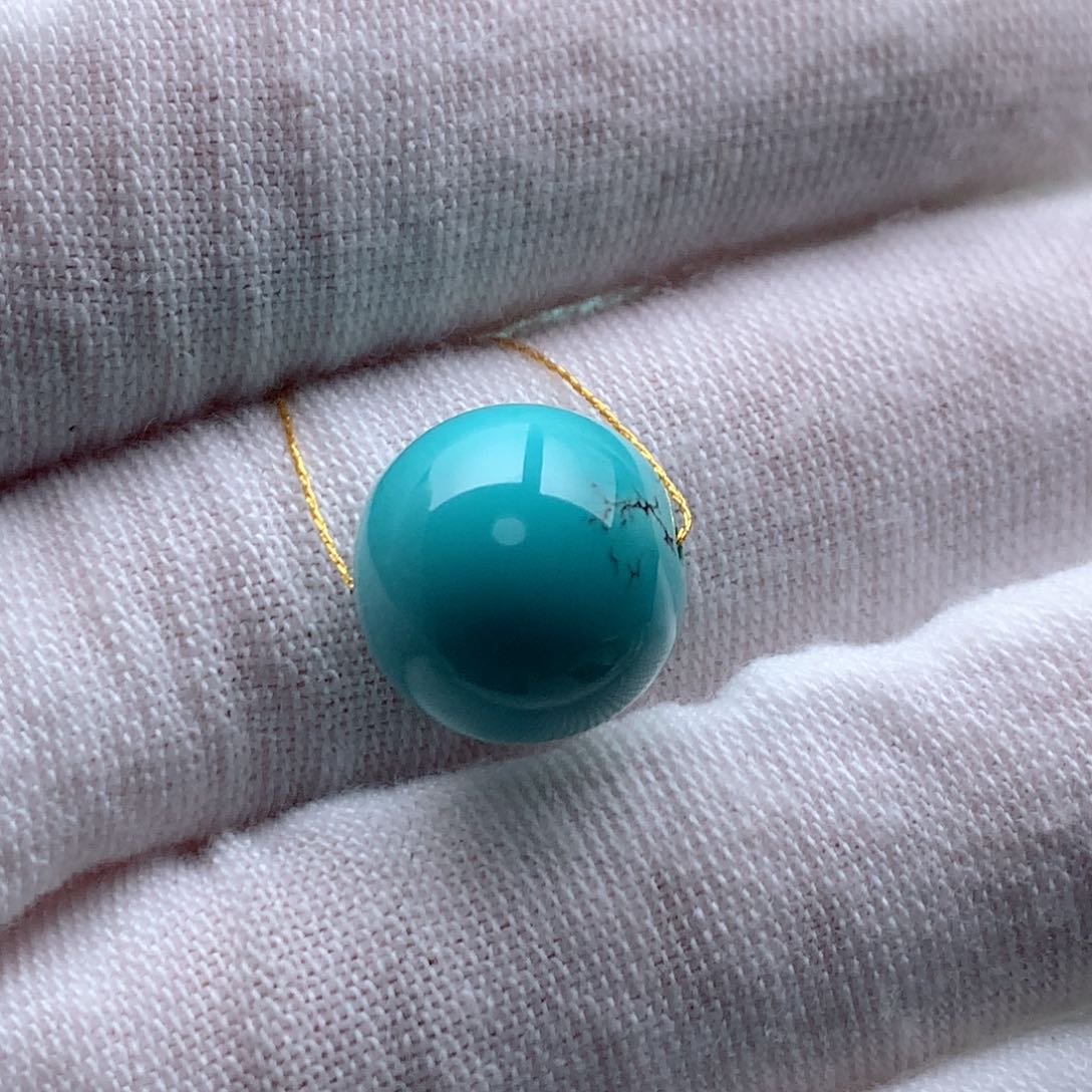 绿松石颈饰未镶嵌