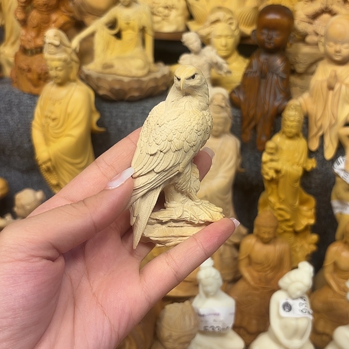 黄杨木黄杨木瑕疵老鹰