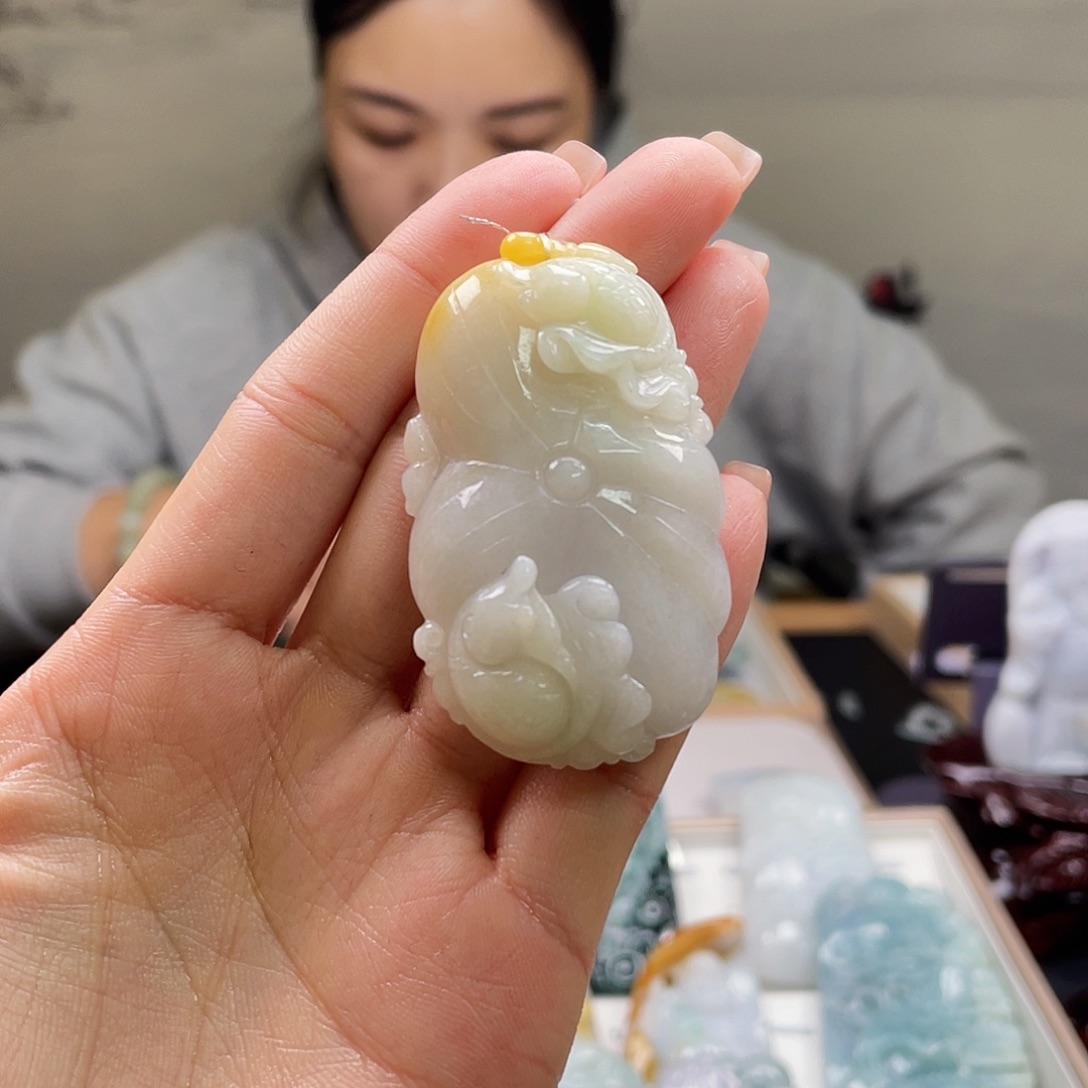 翡翠吊坠(不含链)未镶嵌