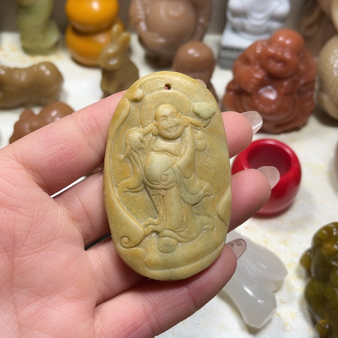 白玉菩提吊坠白玉菩提吊坠