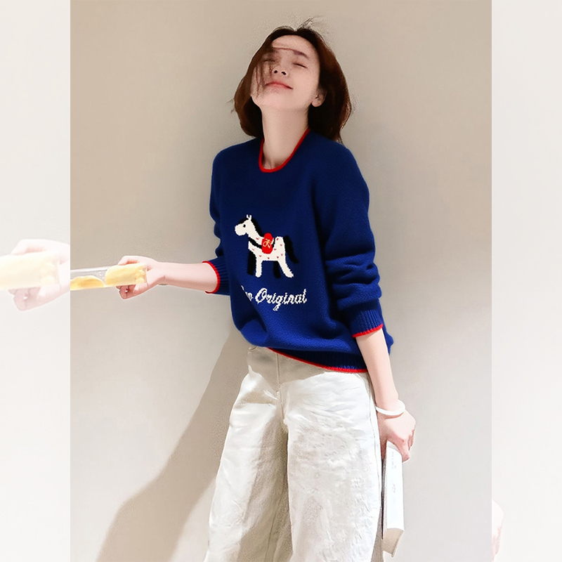 独特漂亮蓝色小衫假两件毛衣打底女装秋冬针织衫洋气高贵刺绣上衣