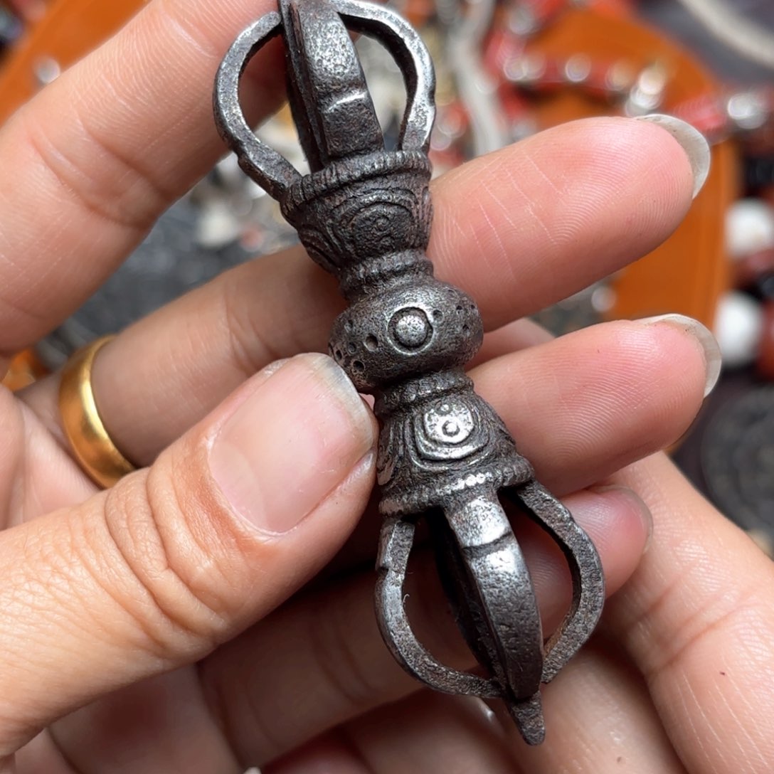 铜星月菩提吊坠项链