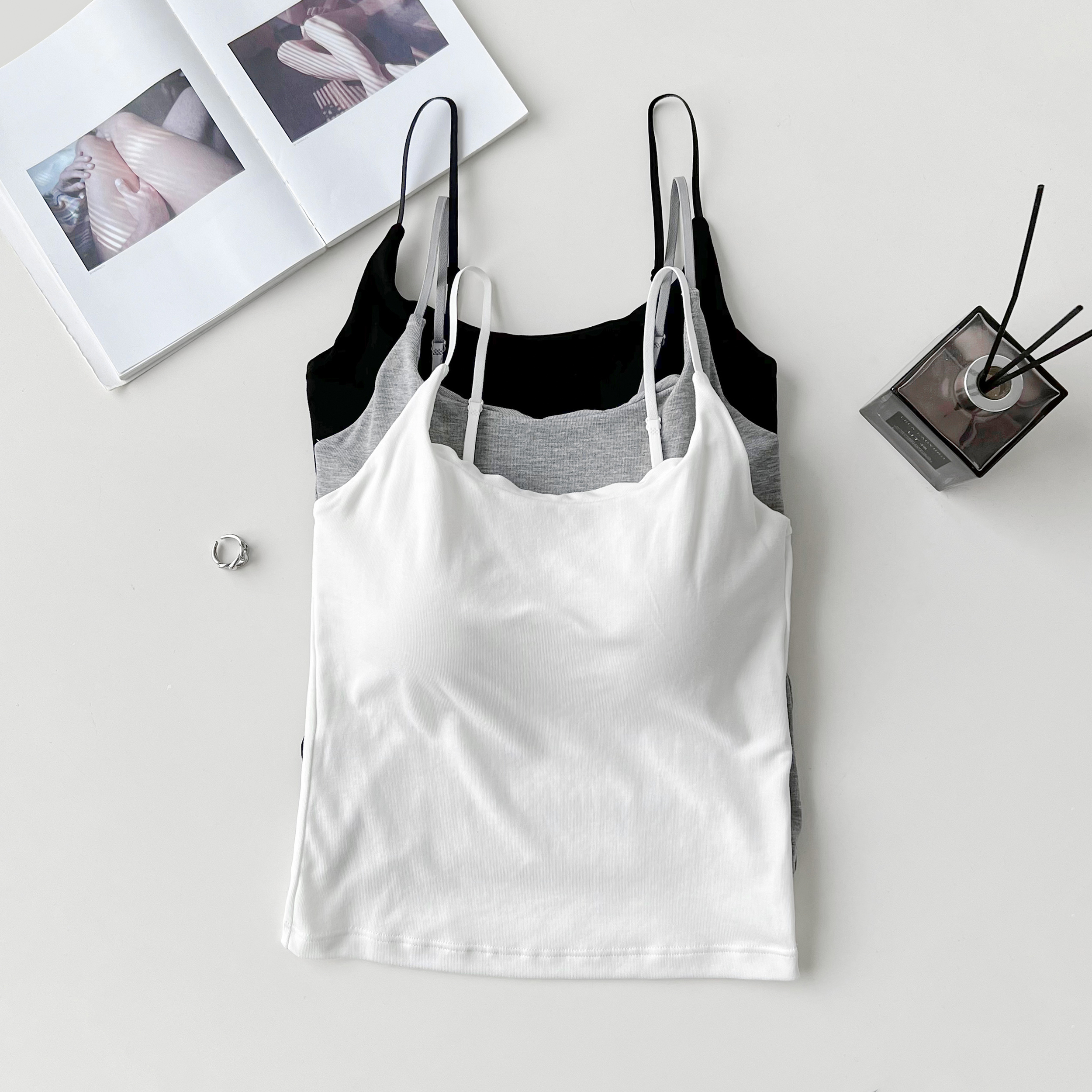 珍珠粉润肤养胸背心H8839