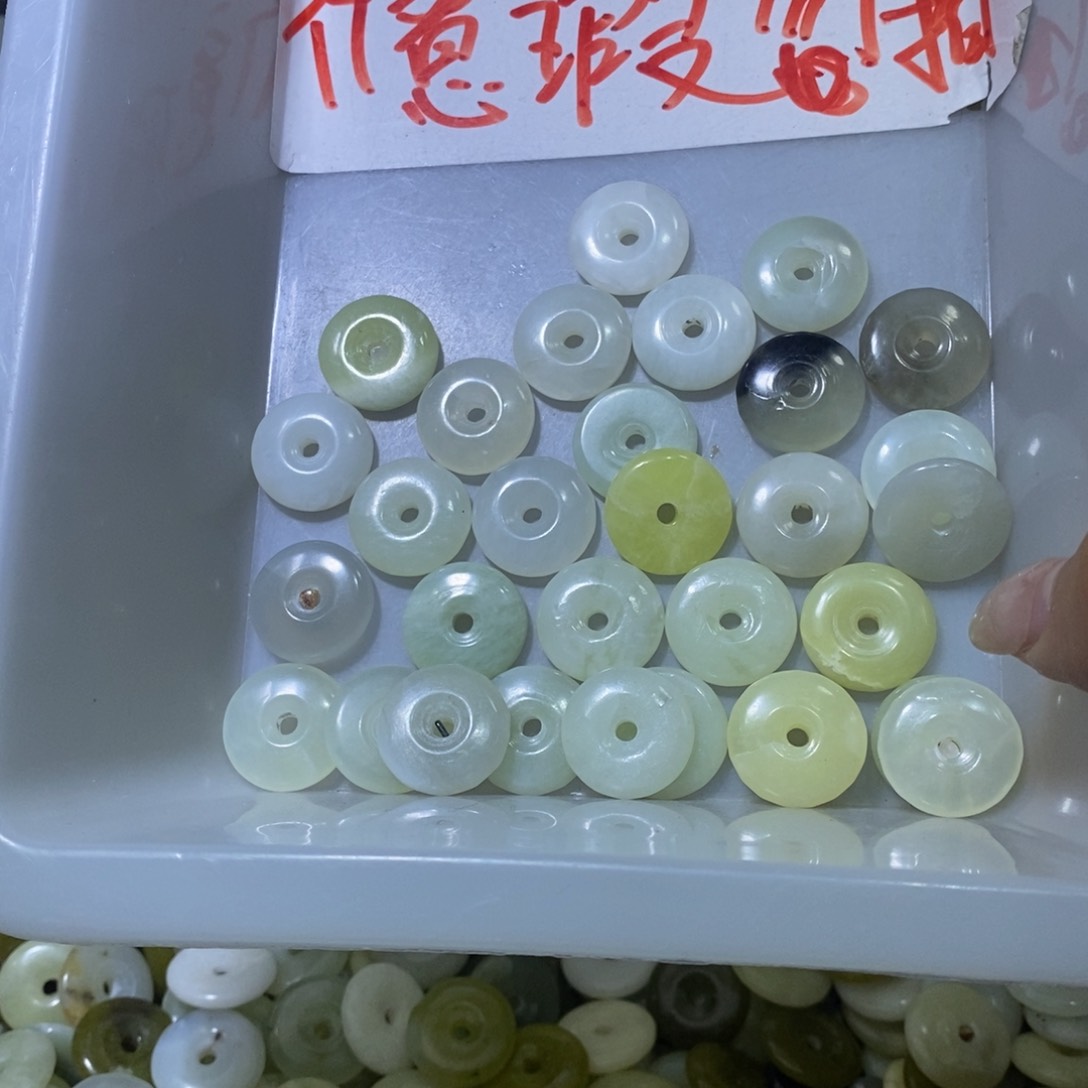 合金蛇纹石玉颈饰264