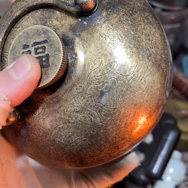 华***业陶我也不知道我在想什么