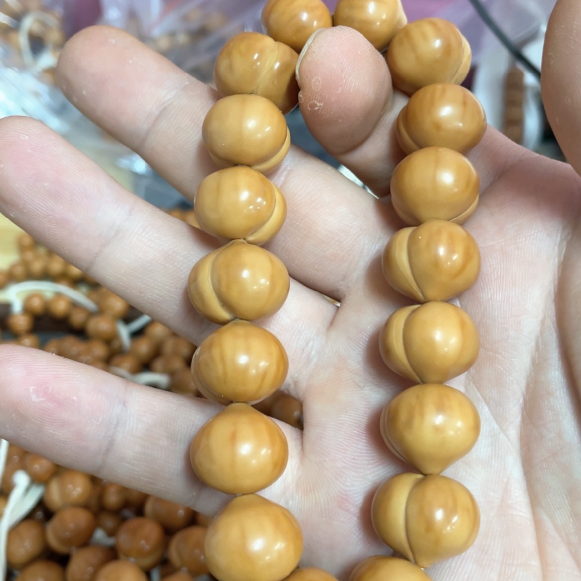 【闪购商品】手串猴头核桃17➕柯基屁桃