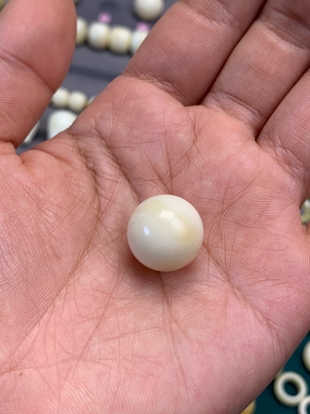 蜜蜡金瓷白溶洞妖孽圆珠15.3mm