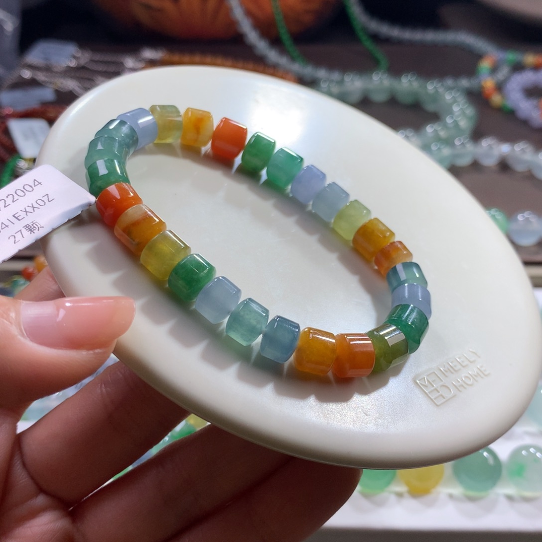 翡翠未镶嵌手链胶润细润浓艳彩虹桶珠卡7.5-7.8