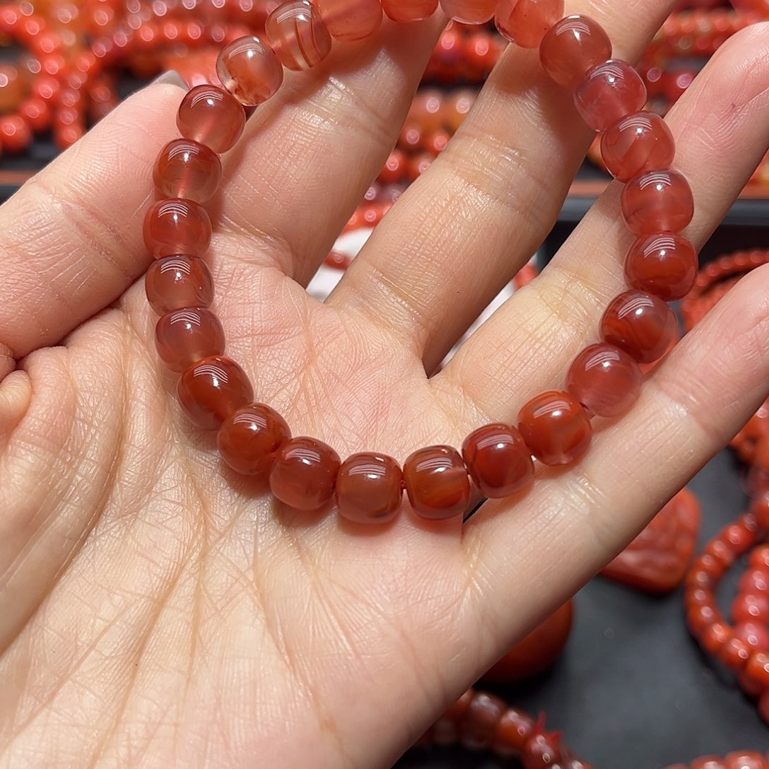 南红玛瑙手链未镶嵌