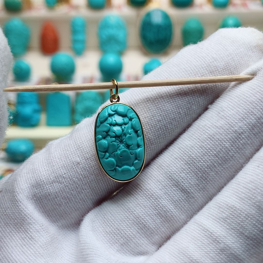 绿松石珠宝奇石18K金镶嵌