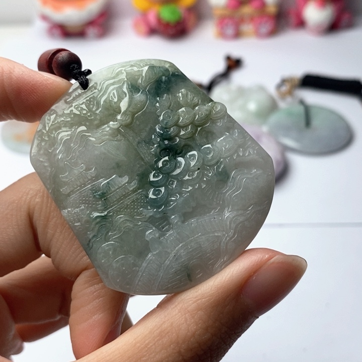 翡翠未镶嵌颈饰翡翠