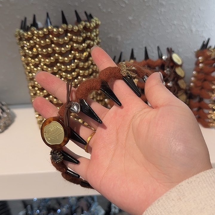 布艺铁合金默认微瑕特价不退换