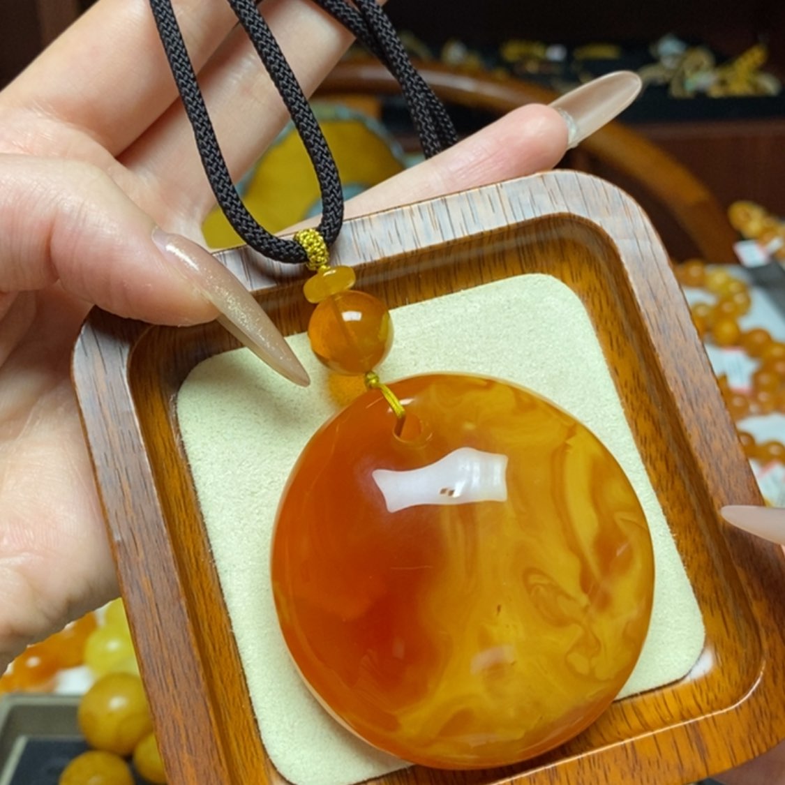 【闪购商品】蜜蜡颈饰未镶嵌项链