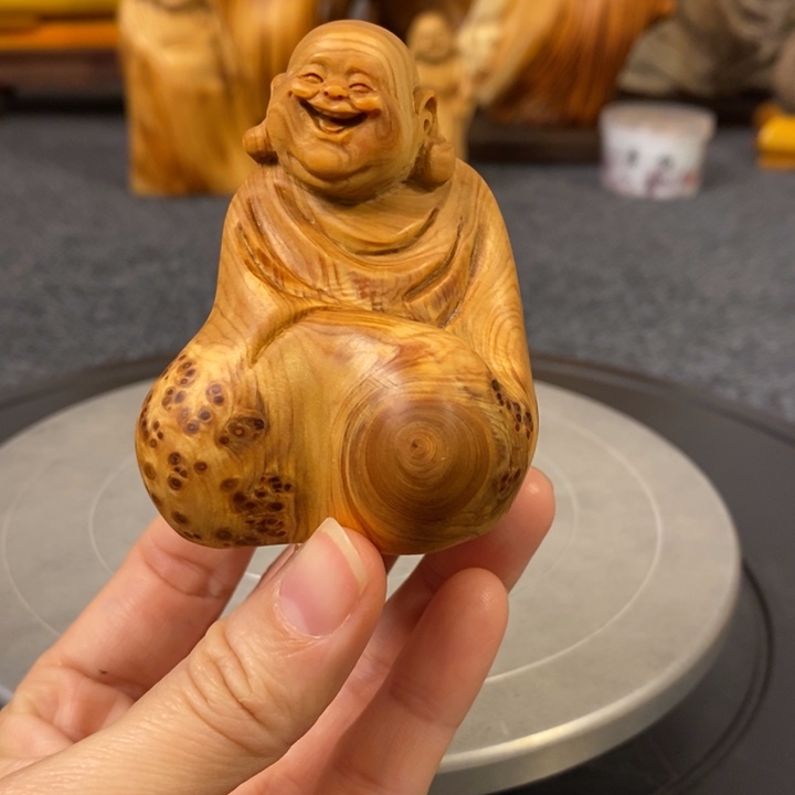 柏木（崖柏）太行崖柏留疤弥勒佛手把件小摆件