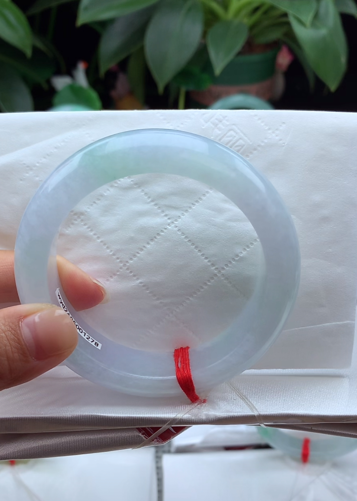 纯天然缅甸翡翠手镯