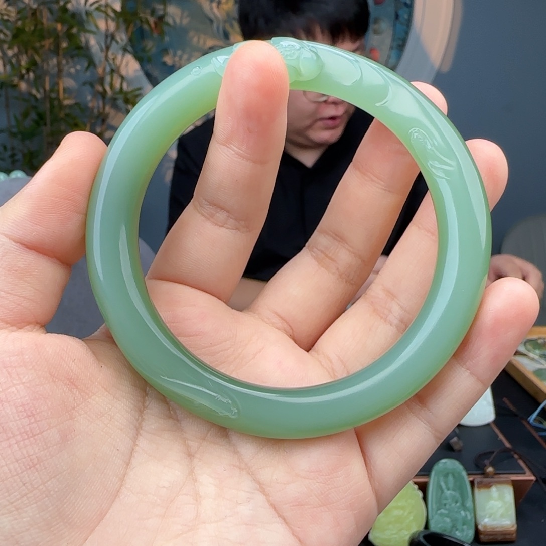 ****²和田玉未镶嵌挂件