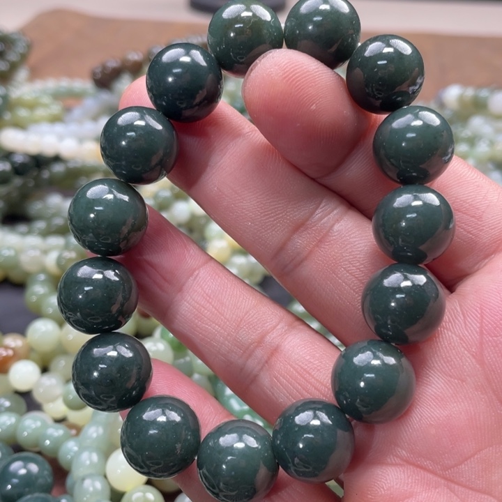 和田玉手链未镶嵌